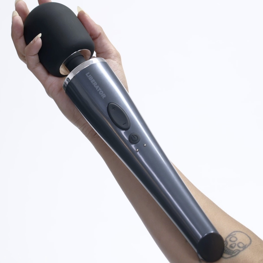 DeJour Rechargeable Wand